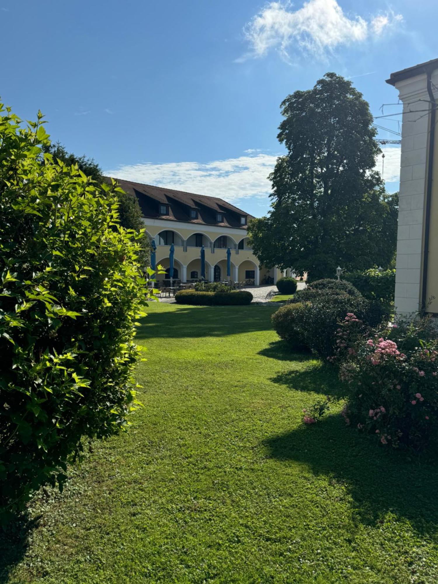 Schloss Kirchham Exterior photo